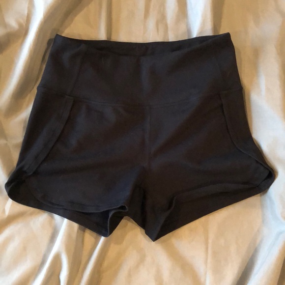 Zella bootie shorts - Picture 1 of 4